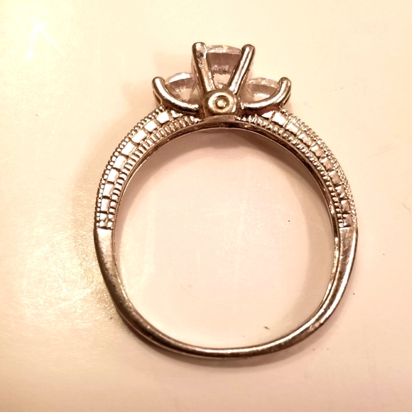 Vintage 3 stones Cubic Zirconia and 925 silver Nevada Silver Mine wedding  ring - Picture 4 of 11